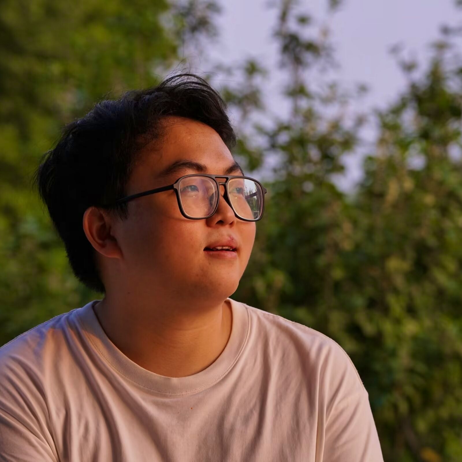 JS Lyu. the Motion designer and co-founder of Nomofly.